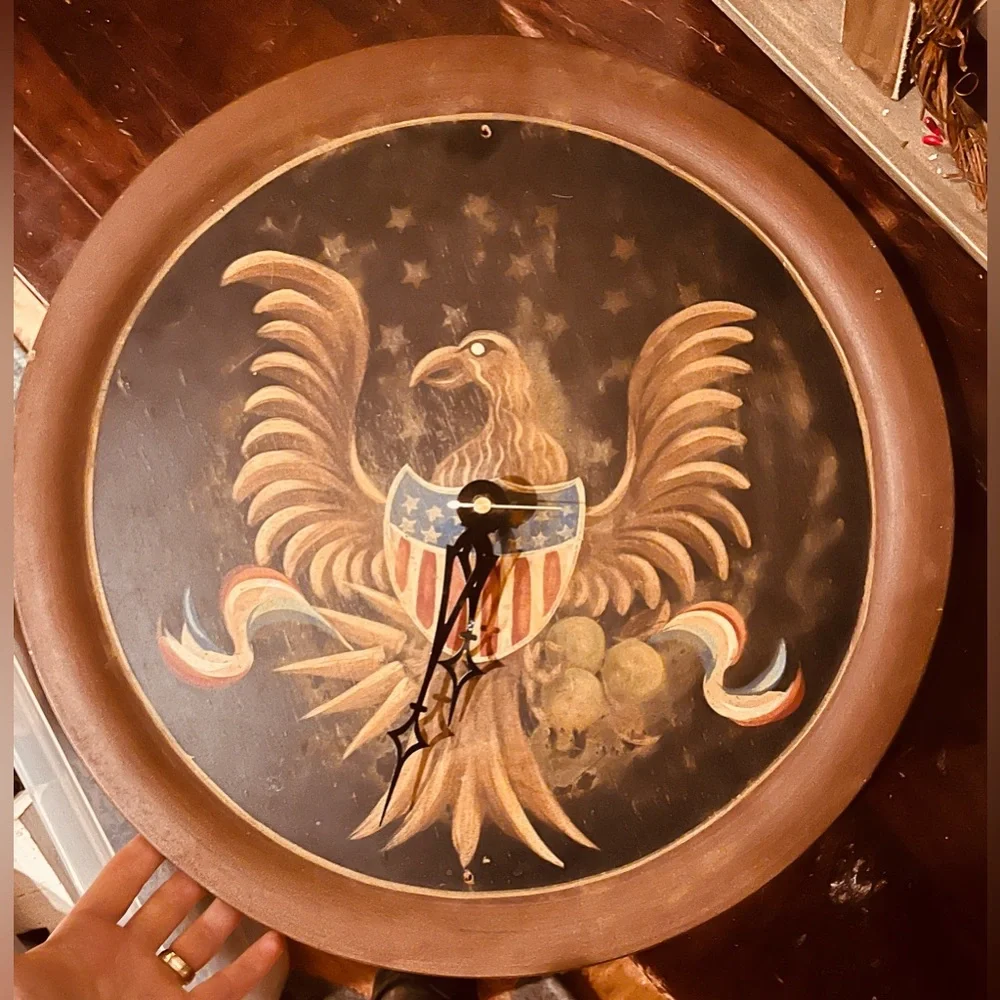 Vintage Handcrafted rustic patriotic battery operated clock